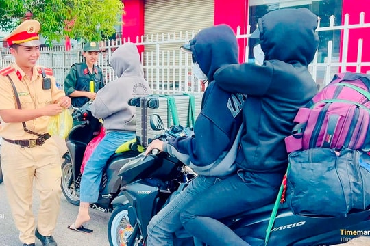 Cảnh sát giao thông Đồng Nai tiếp sức người dân trên hành trình về quê đón Tết