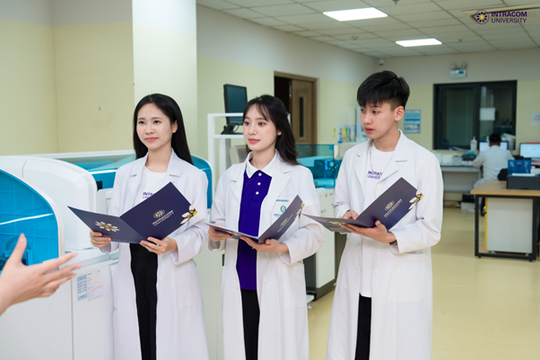 Đại học Intracom: Tái định nghĩa chuẩn mực đào tạo