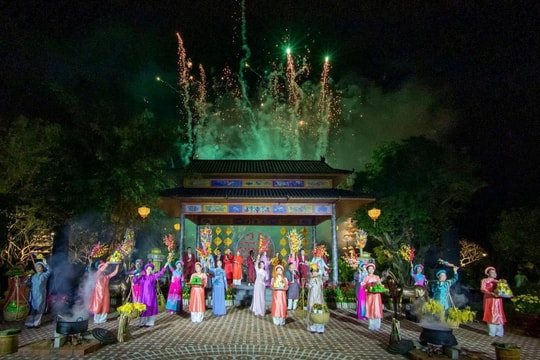 'Tết Hoàng cung Huế' – Trải nghiệm Tết xưa giữa lòng di sản