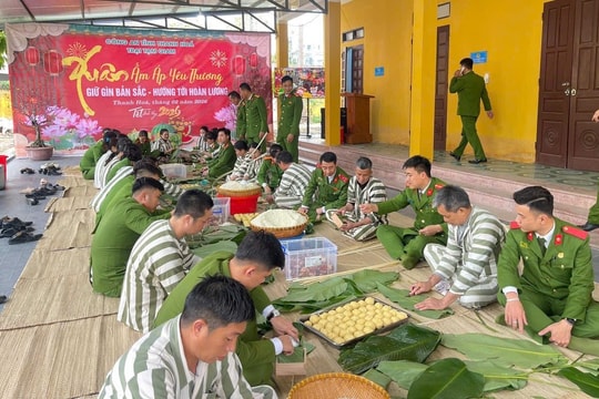 Tết đặc biệt ở Trại tạm giam