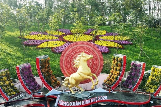 Nghệ An vươn mình trong sắc xuân