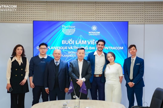 Trường Đại học Intracom “bắt tay” hợp tác đào tạo với Tập đoàn tài chính hàng đầu Thụy Sĩ