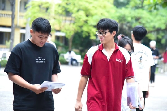Thí sinh bắt đầu tập dượt đăng ký thi tốt nghiệp THPT 2026