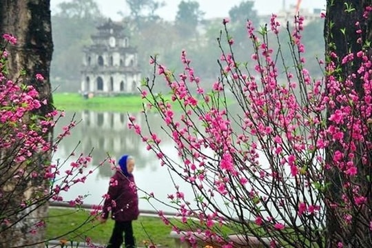 Thời tiết mùng 1 Tết Bính Ngọ: Miền Bắc đón mưa xuân, miền Nam nắng rực rỡ