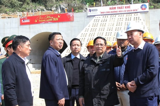 Thủ tướng kiểm tra, đôn đốc tiến độ cao tốc Đồng Đăng – Trà Lĩnh dịp đầu xuân