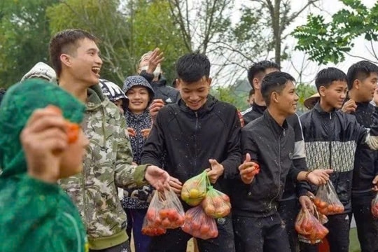 Phiên chợ “độc nhất vô nhị” ở Thanh Hóa