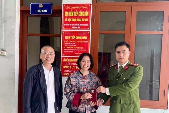 Du xuân đền Cửa Ông, du khách Hà Nội được hỗ trợ tìm lại iPhone