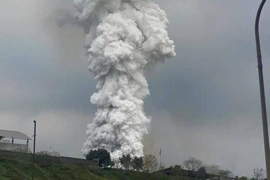 Lào Cai: Nổ lớn ở khu công nghiệp Tằng Loỏng