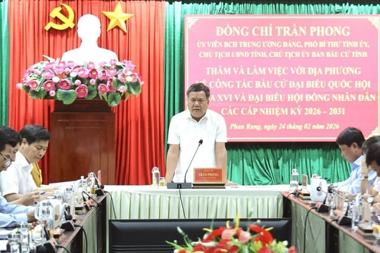 Chủ tịch UBND tỉnh Khánh Hòa kiểm tra công tác bầu cử tại các địa phương