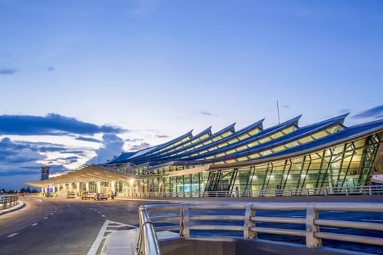 Flycam xâm nhập trái phép, 4 chuyến bay Đà Nẵng phải hạ cánh xuống Huế