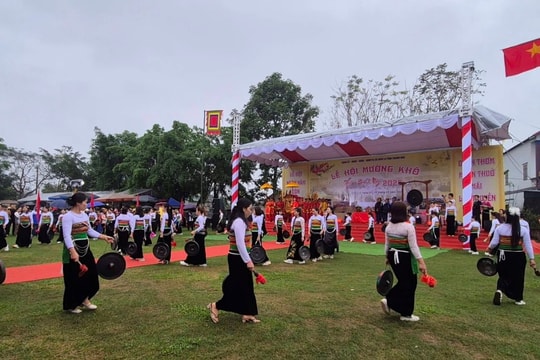 Trẩy hội Mường Khô Xuân Bính Ngọ