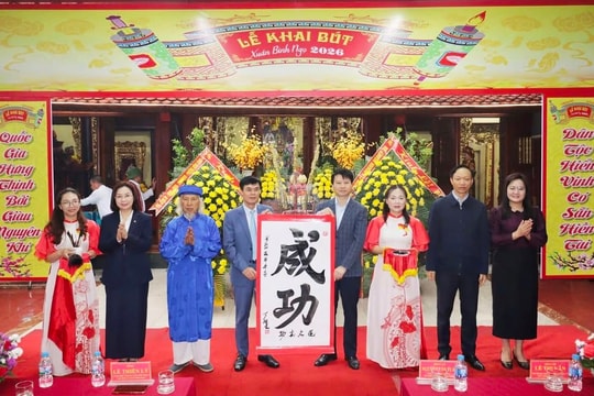 Lễ Thượng Nguyên và khai bút Xuân Bính Ngọ tại Di tích quốc gia đền Hạ