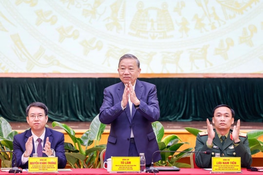 Tổng Bí thư Tô Lâm dự Hội nghị tiếp xúc giữa cử tri với người ứng cử đại biểu Quốc hội khóa XVI tại Hà Nội