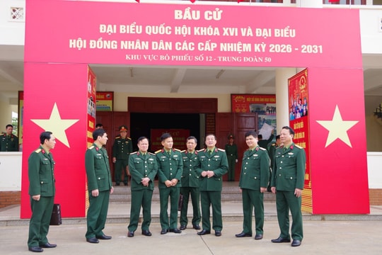 Thượng tướng Trương Thiên Tô kiểm tra công tác chuẩn bị bầu cử tại Hải Phòng