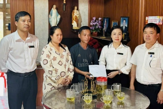 TAND khu vực 8 - Lâm Đồng kịp thời thăm hỏi gia đình có hoàn cảnh khó khăn