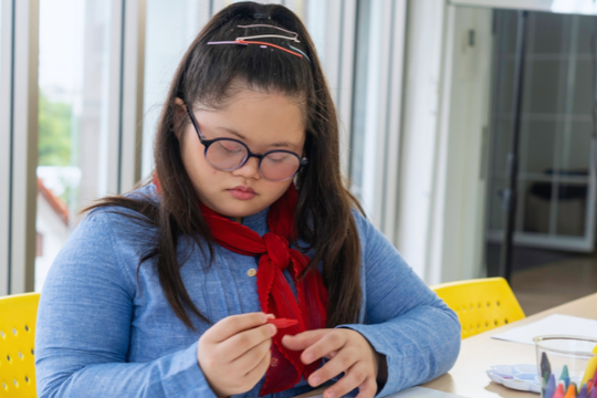 Trung Quốc mở hướng điều trị mới cho rối loạn phổ tự kỷ