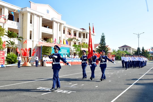 BTL Vùng Cảnh sát biển 2 ra quân huấn luyện năm 2026