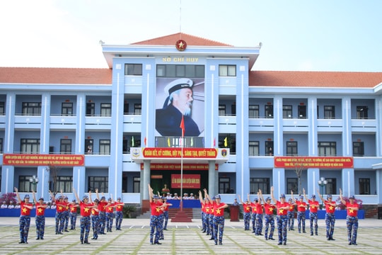 Lữ đoàn 171 Hải quân ra quân huấn luyện, hướng tới chính quy, tinh nhuệ, hiện đại