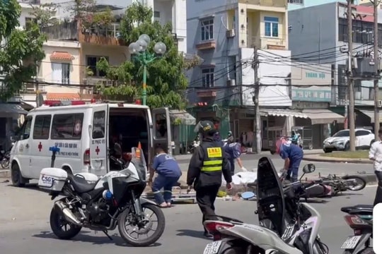 Va chạm giữa 2 xe máy, 3 người thương vong