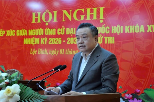 Ông Trần Sỹ Thanh tiếp xúc cử tri tại xã Công Sơn, tỉnh Lạng Sơn