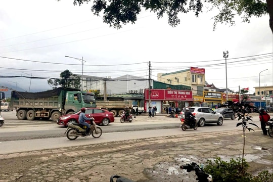 Xe tải va chạm xe máy, một người tử vong tại chỗ