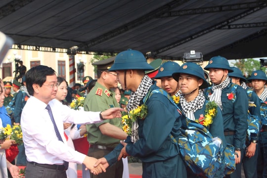 Tây Ninh: Hơn 4.400 thanh niên lên đường nhập ngũ