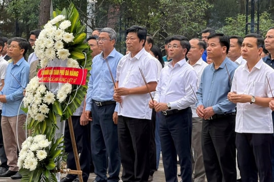 TAND TP. Đà Nẵng dâng hương các anh hùng liệt sĩ tại Nghĩa trang Trường Sơn