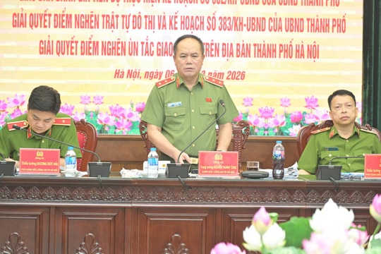 Giải quyết “điểm nghẽn” trật tự đô thị: Không thể “khoán trắng”, không có ngoại lệ