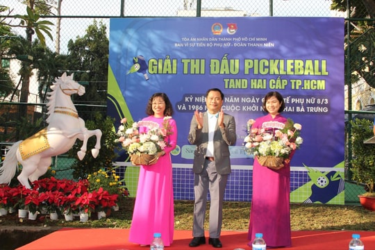 TAND TP.HCM tri ân những "bóng hồng" giữ cán cân công lý nhân ngày Quốc tế Phụ nữ