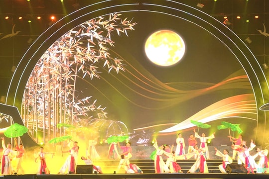 Bảo tồn và lan tỏa ví, giặm Nghệ Tĩnh