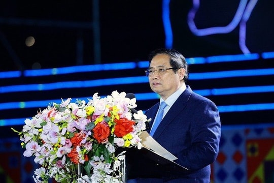 Lễ hội hoa ban tôn vinh giá trị văn hóa vùng Tây Bắc