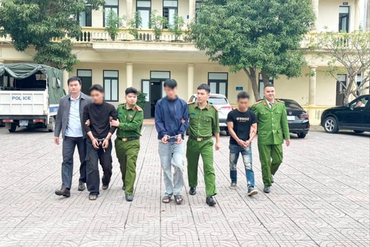 Xuyên đêm qua 2 tỉnh vây bắt nhóm đối tượng cướp giật tài sản