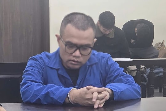 Làm giả đăng ký xe, bán ô tô đang cầm cố để chiếm đoạt 1,5 tỷ đồng