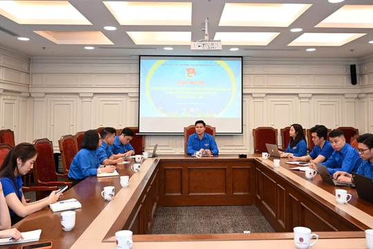 Đoàn Thanh niên TANDTC tuyên truyền hưởng ứng bầu cử và triển khai Tháng Thanh niên năm 2026