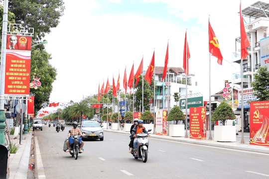 Khánh Hòa đẩy mạnh tuyên truyền, tạo khí thế hướng tới ngày bầu cử