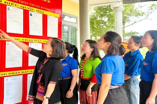 Nơi biên viễn đón ngày hội bầu cử sớm