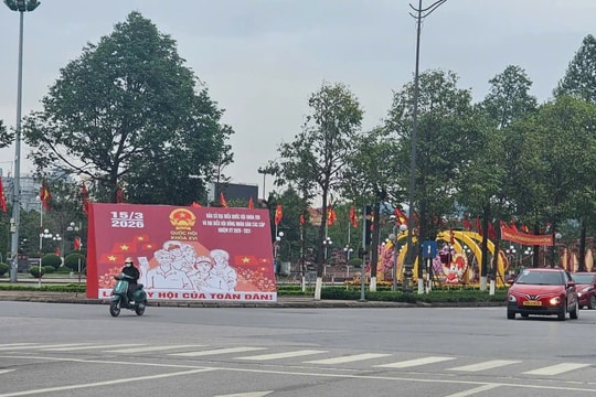 Bắc Ninh rực rỡ cờ hoa chuẩn bị cho ngày bầu cử