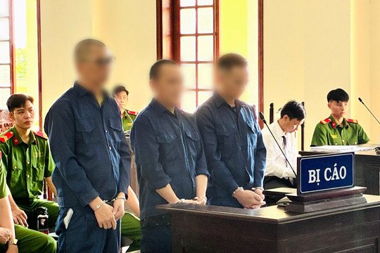 Lừa “lo xử nhẹ” vụ việc cho doanh nghiệp, chiếm đoạt hơn 1,5 tỷ đồng