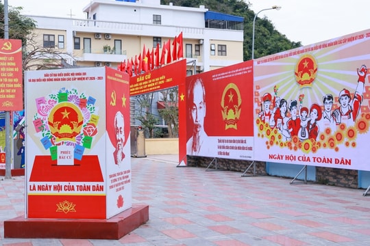 Hải Phòng rực rỡ cờ hoa và các hoạt động chào mừng bầu cử