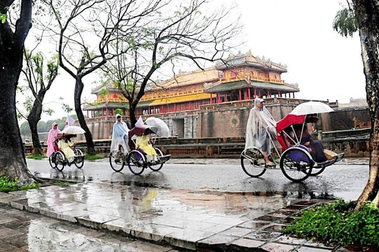 Thời tiết hôm nay 13/3: Trung bộ đón mưa diện rộng