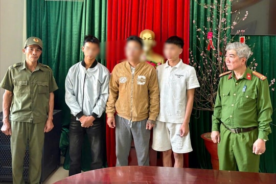 Khởi tố nhóm thanh niên mang dao kiếm truy đuổi người giữa phố