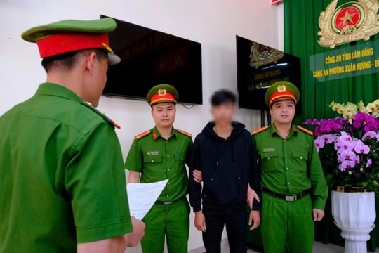 Truy xét nhanh nhóm thiếu niên đánh nhau trước cổng trường