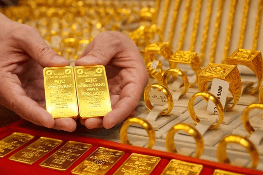 Giá vàng hôm nay (13/3): Tiếp đà giảm