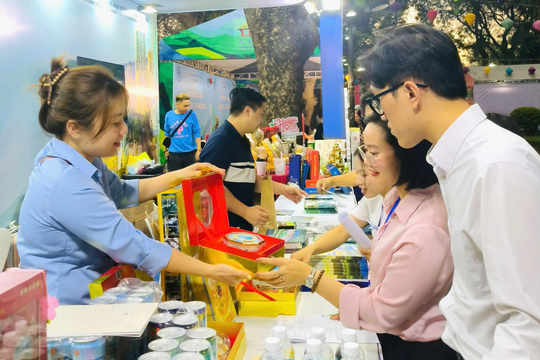 Khánh Hòa quảng bá hình ảnh du lịch ở Hà Nội