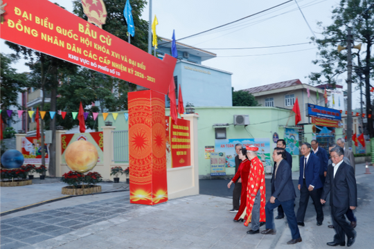 Gần 2,4 triệu cử tri Bắc Ninh nô nức tham gia ngày hội bầu cử
