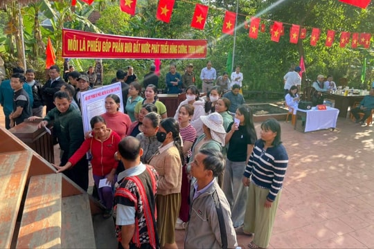 Huế đạt 98,98% cử tri tham gia bỏ phiếu, 25 xã phường hoàn thành 100%