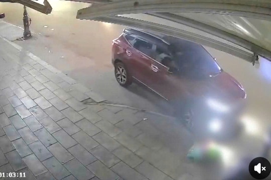Cơ quan Công an làm việc với tài xế rời khỏi hiện trường sau tai nạn trên đường Hồ Sen