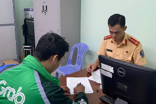 Phạt nhiều trường hợp đăng tin sai sự thật về CSGT