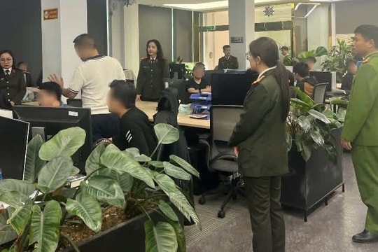 Triệt phá đường dây lừa đảo đầu tư hàng chục tỷ qua đồng tiền FTXF