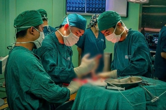 Hai bệnh viện chung tay cứu bệnh nhân nguy kịch